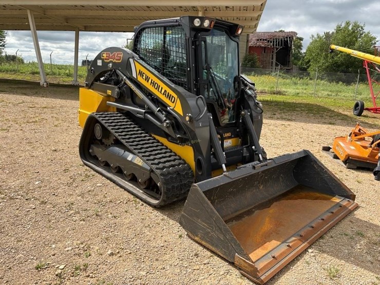 2023-new-holland-c345-image-6