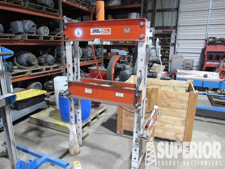 power-team-25-ton-hyd-shop-press-image-1