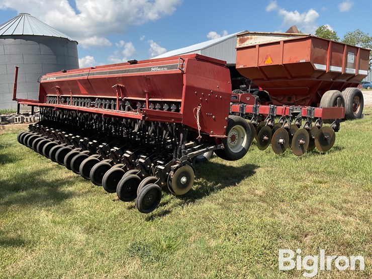 case-ih-5400-image-5