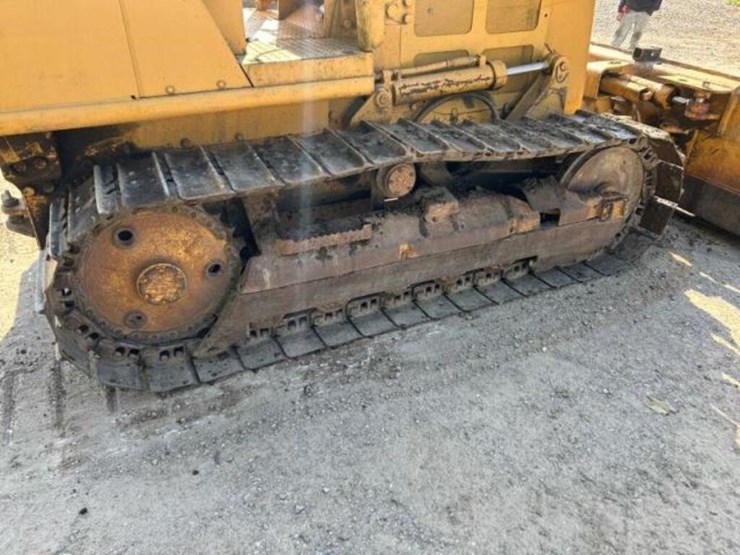 1990-caterpillar-d3c-image-29