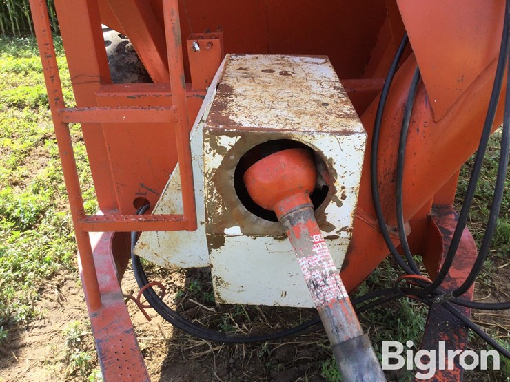 united-farm-tools-444-image-11