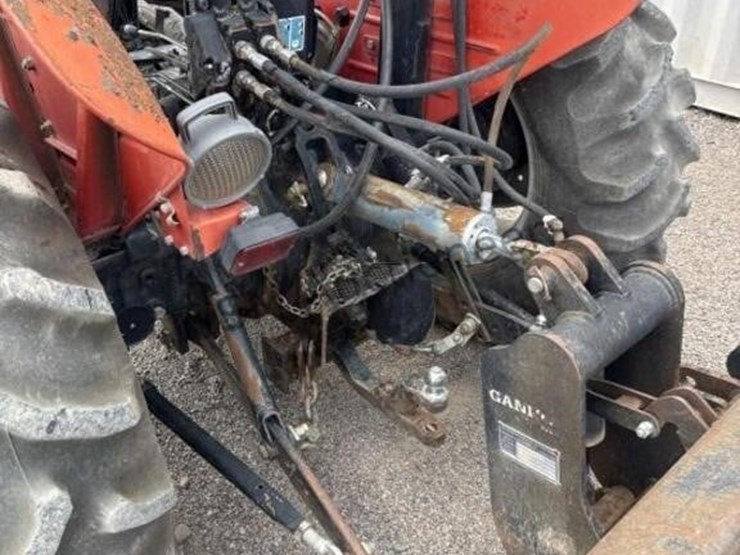 massey-ferguson-263-image-12