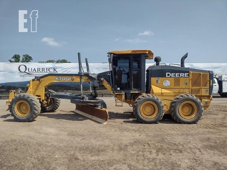 2020-deere-670gp-image-1
