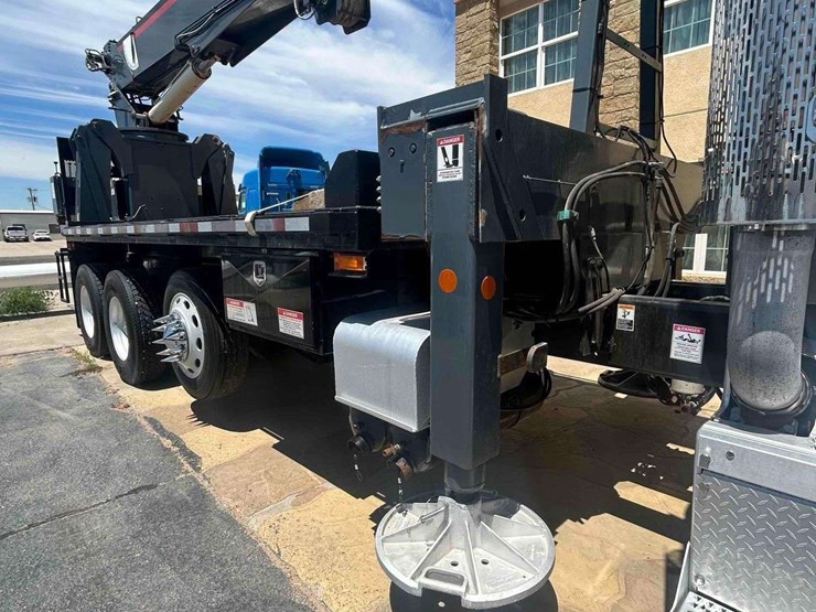 national-900a-image-7