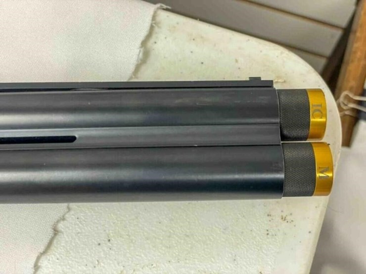 browning-12ga.-shotgun-image-12