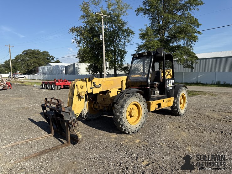2002-caterpillar-th83-image-1