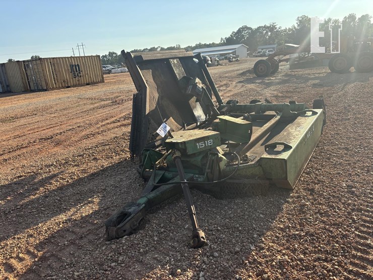 john-deere-10-image-1