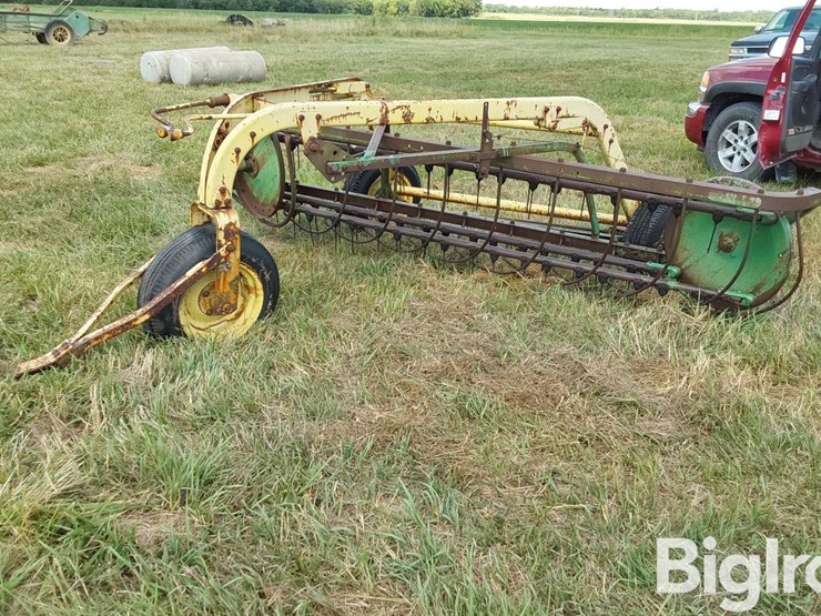 john-deere-640-image-1