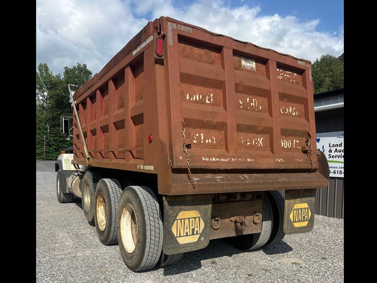 2001-mack-rd688s-image-3