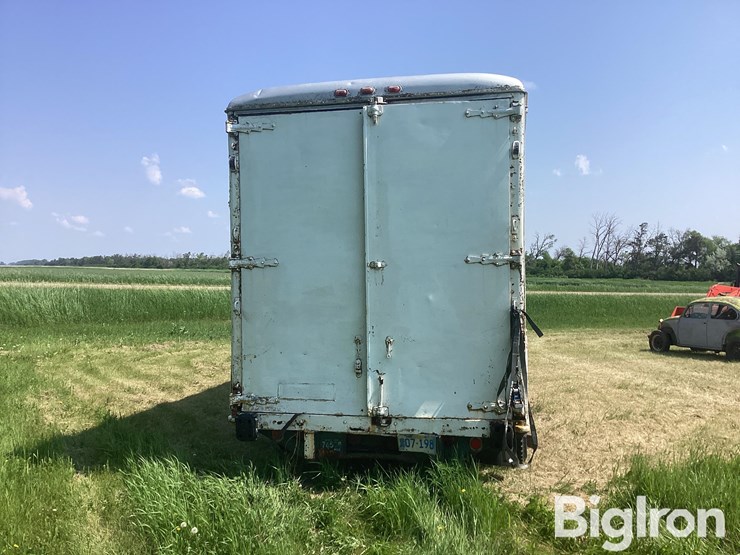 1951-fruehauf-trailer-image-6