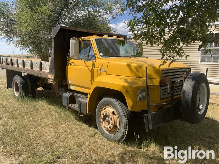 1988-ford-f700-image-3