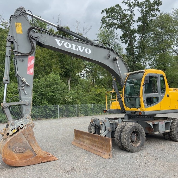 2002 VOLVO EW170