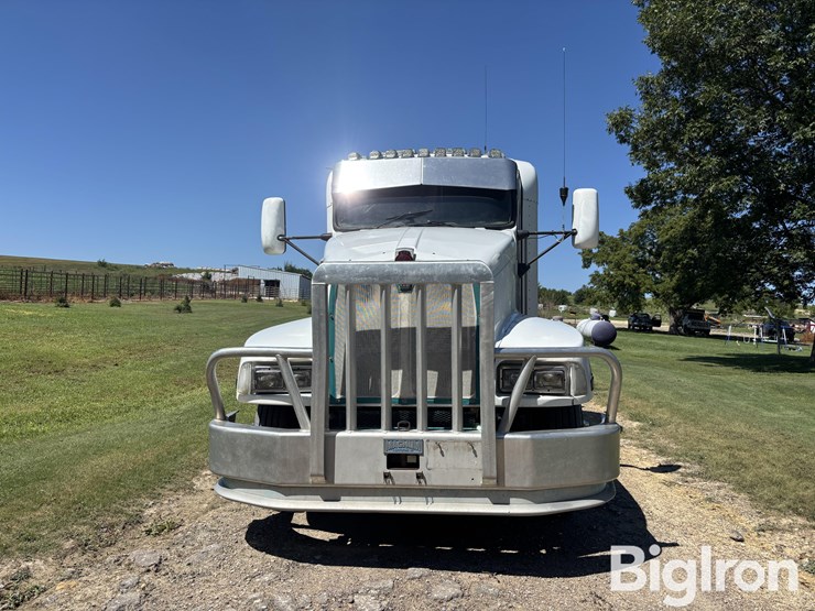 2007-kenworth-t600-image-2