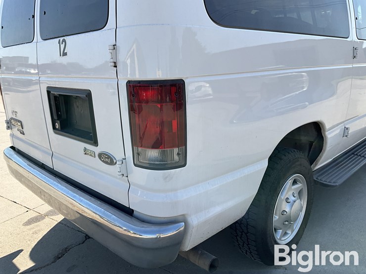 2012-ford-e350-xlt-image-20
