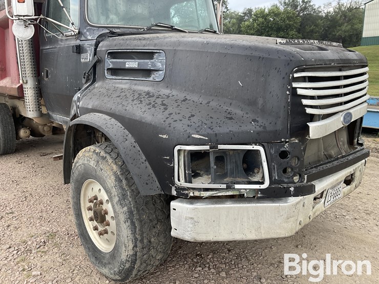 1994-ford-ltls9000-image-11