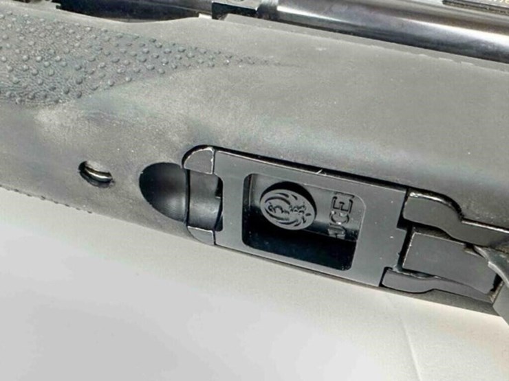 ruger-10/22-carbine-.22lr-rifle-image-8