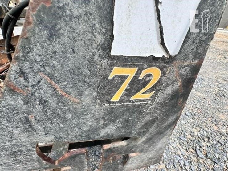 dh-machine-72"-rock-grapple-bucket-image-8