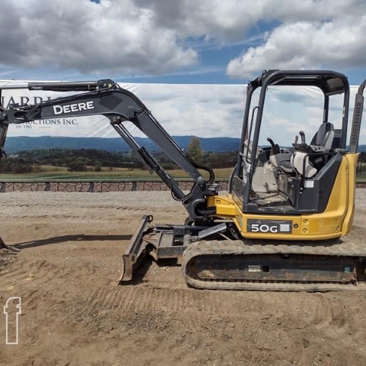 2017 DEERE 50G