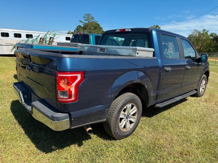 2017-ford-f150-xl-image-19