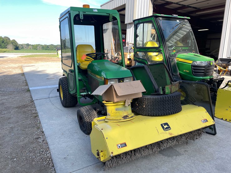 john-deere-445-image-3
