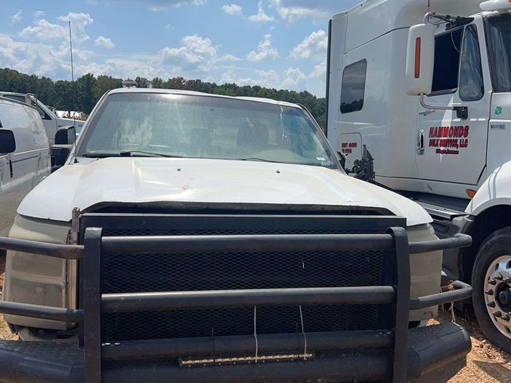 ford-f250-xl-image-6