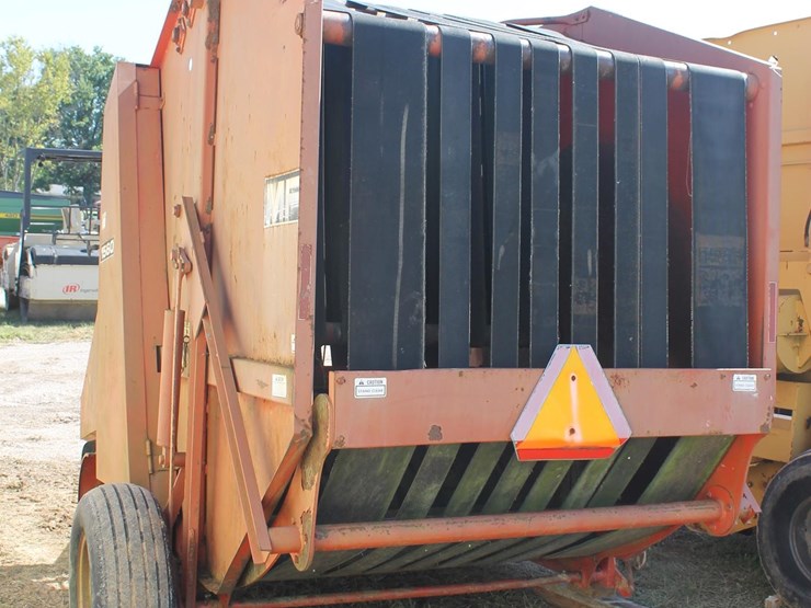 massey-ferguson-1560-image-6