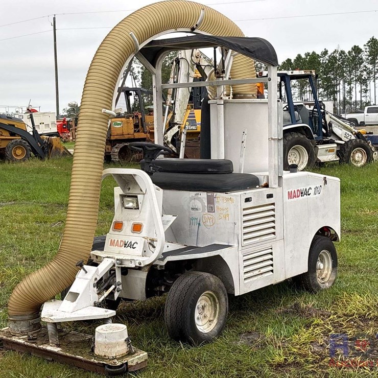 1999 MADVAC 101D