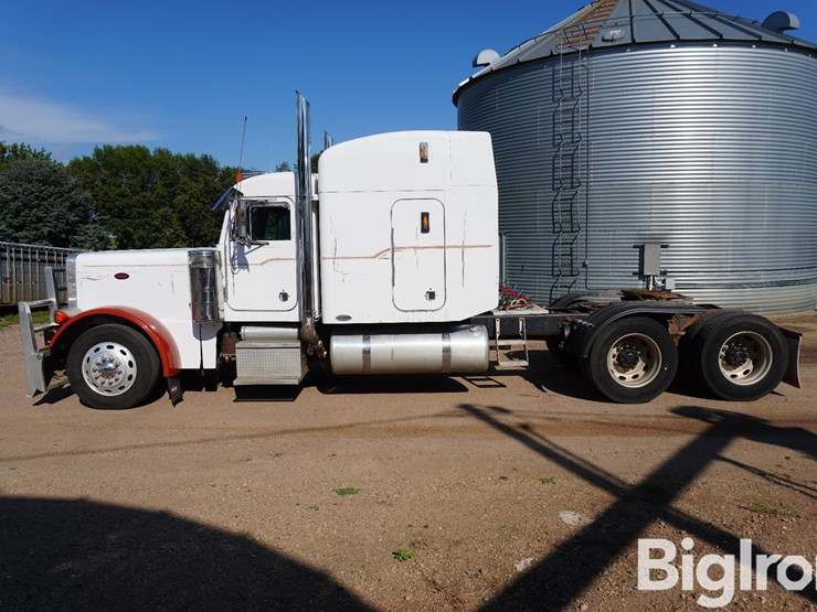 2003-peterbilt-379-image-8