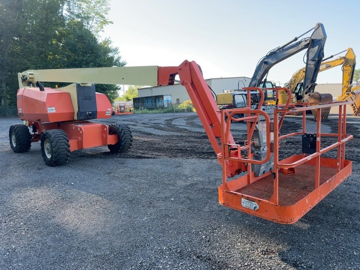 2013-jlg-800aj-image-7