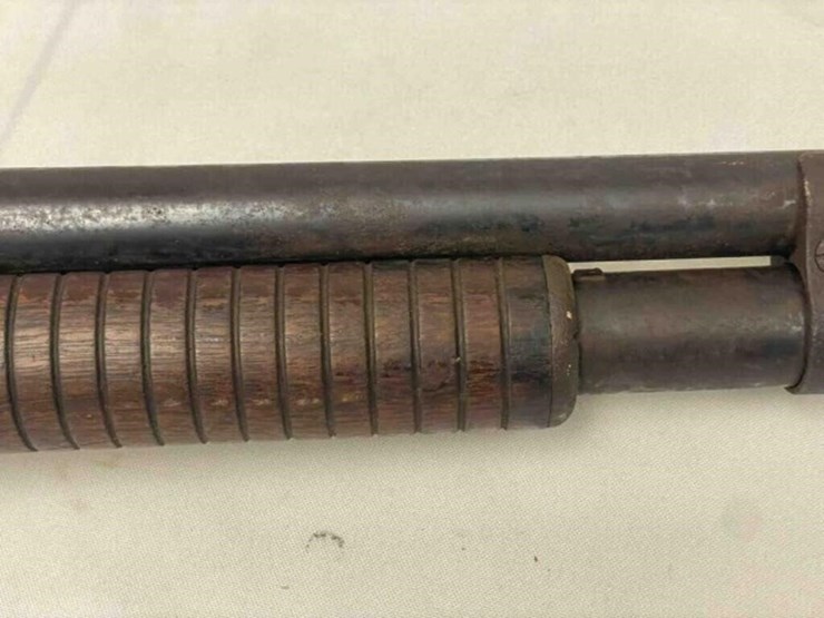 winchester-12ga.-shotgun-image-16