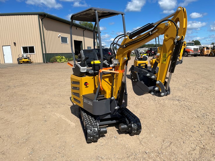 #9371-•-2025-unused-cfg-mini-excavator-image-2