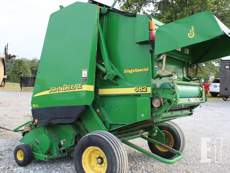 john-deere-582-image-7