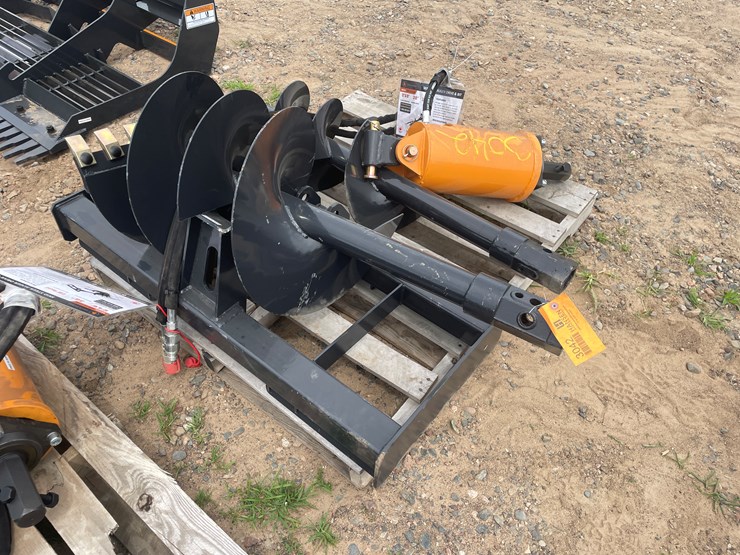 #3042-•-unused-2025-wolverine-skid-steer-auger-drive-and-bit-attachment-image-2