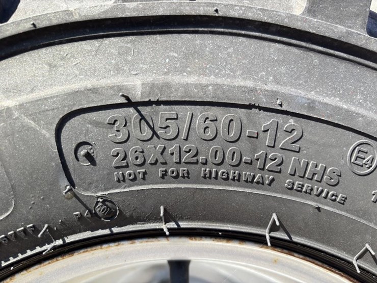 2017-massey-ferguson-gc1710-image-26