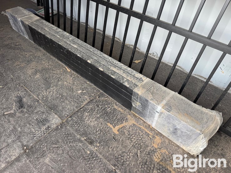 18'-bi-parting-decorative-gates-w/fencing-image-11