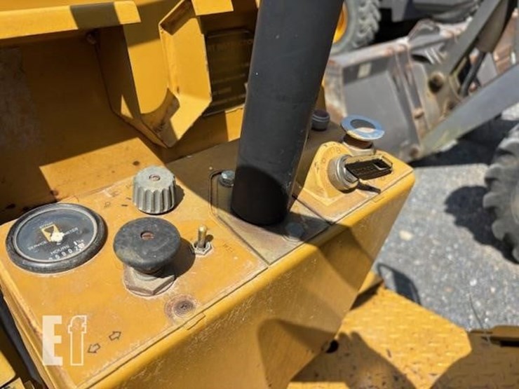 1997-caterpillar-cb-224c-image-8