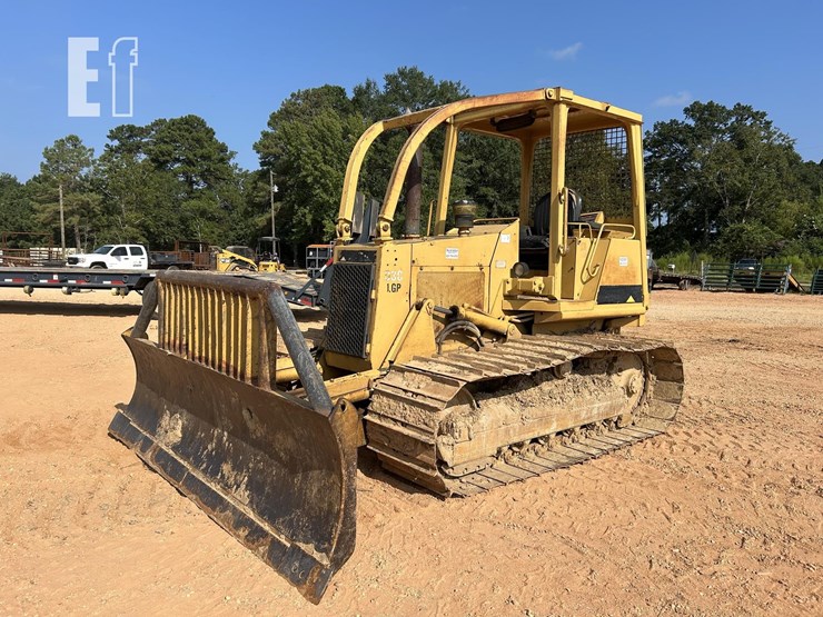caterpillar-d3c-image-1