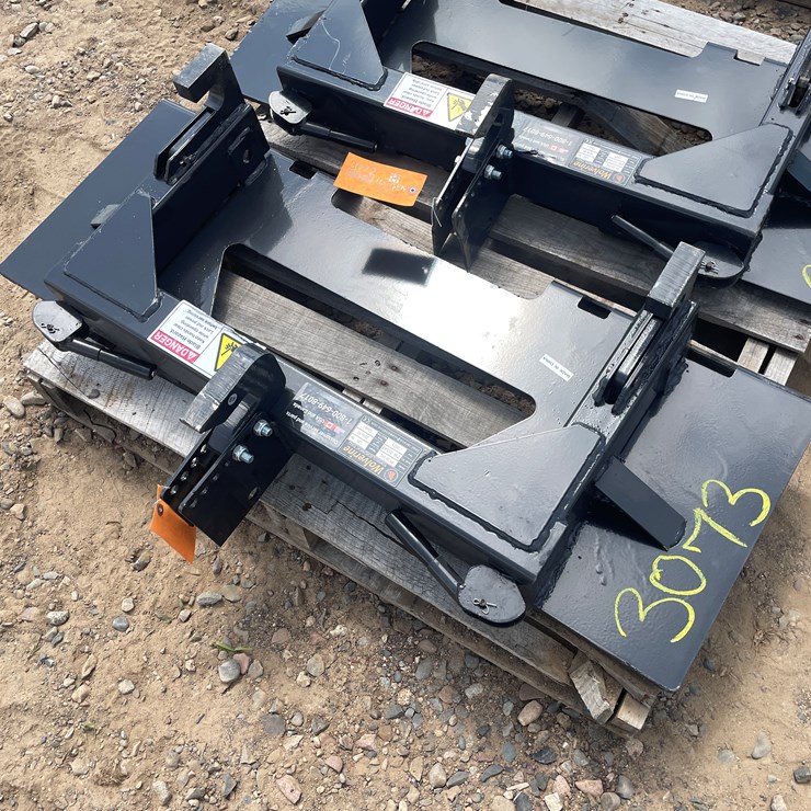 #3073 • Unused 2025 Wolverine 3 Point Quick Tach