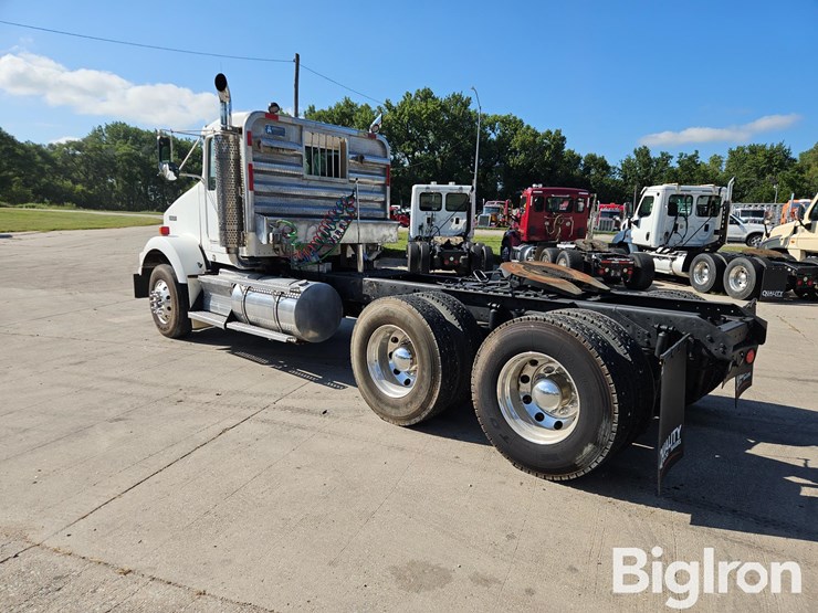 2007-kenworth-t800-image-7