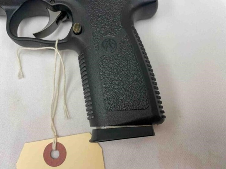 kahr-arms-45-pistol-image-9