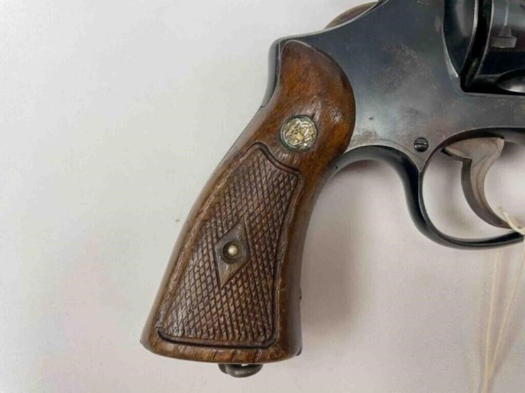 smith-&-wesson-45-revolver-image-4