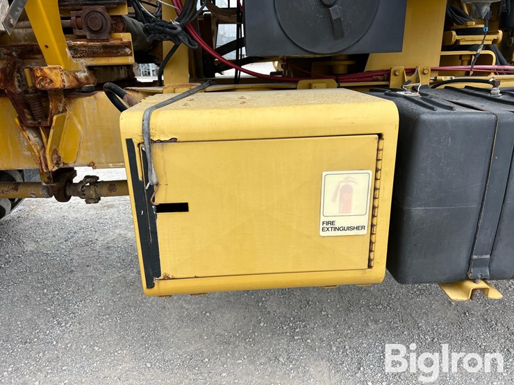 ag-chem-terra-gator-8103-image-11