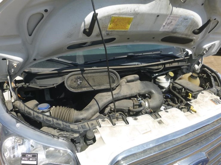 2018-ford-e350-image-12