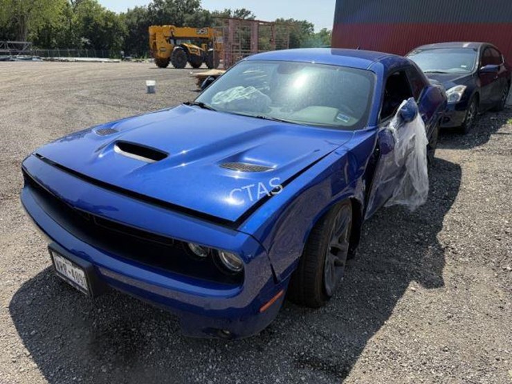 2022-dodge-challenger-392-image-4