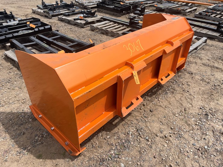 #3067-•-unused-2025-wolverine-skid-steer-snow-pusher-image-1