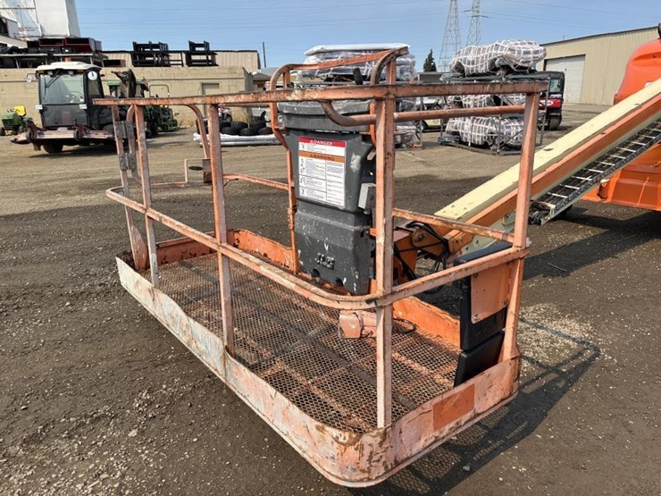 2007-jlg-400s-image-9
