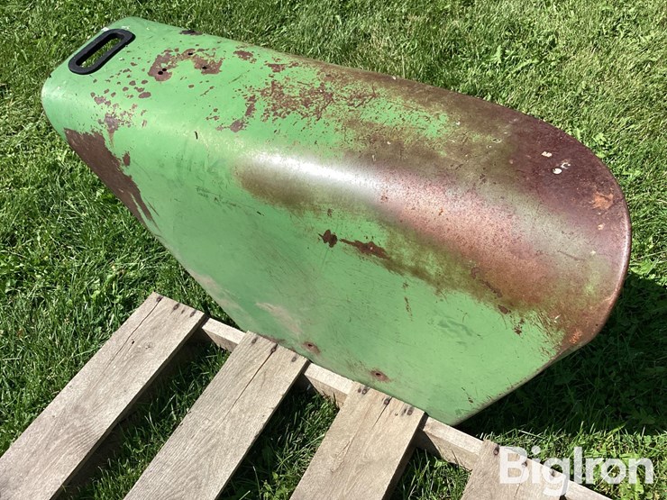 john-deere-10-image-16