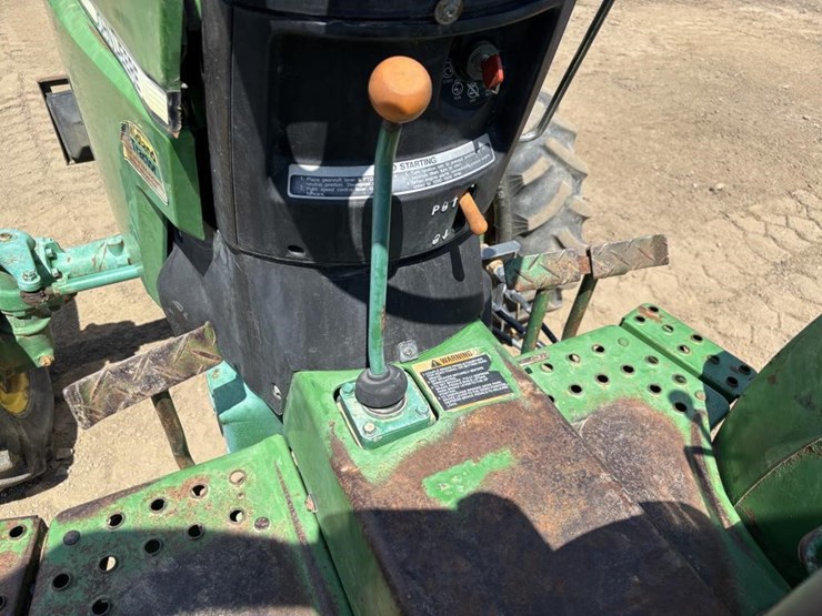 2008-john-deere-4005-image-33