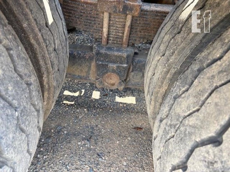 2006-kenworth-t800-image-15