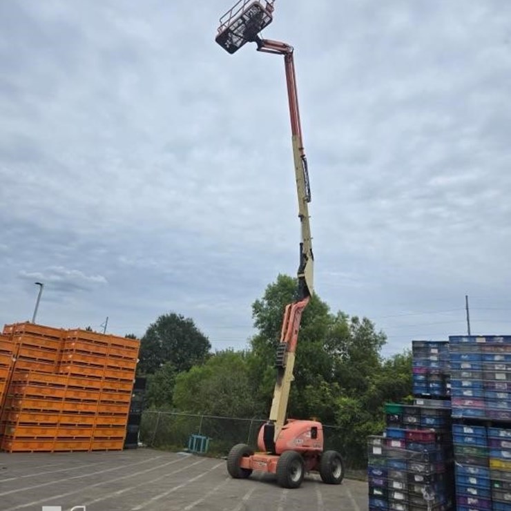 2006 JLG 600AJ